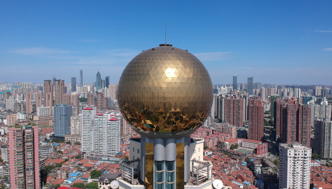 天空之城 - 换个角度看世界