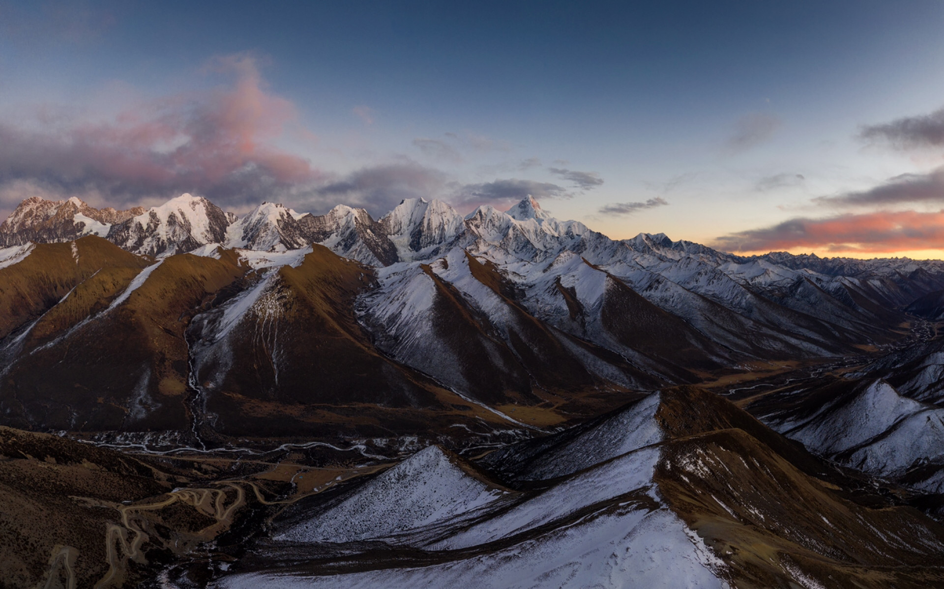 雅哈垭口 来自 摄影师阿成_ | 天空之城