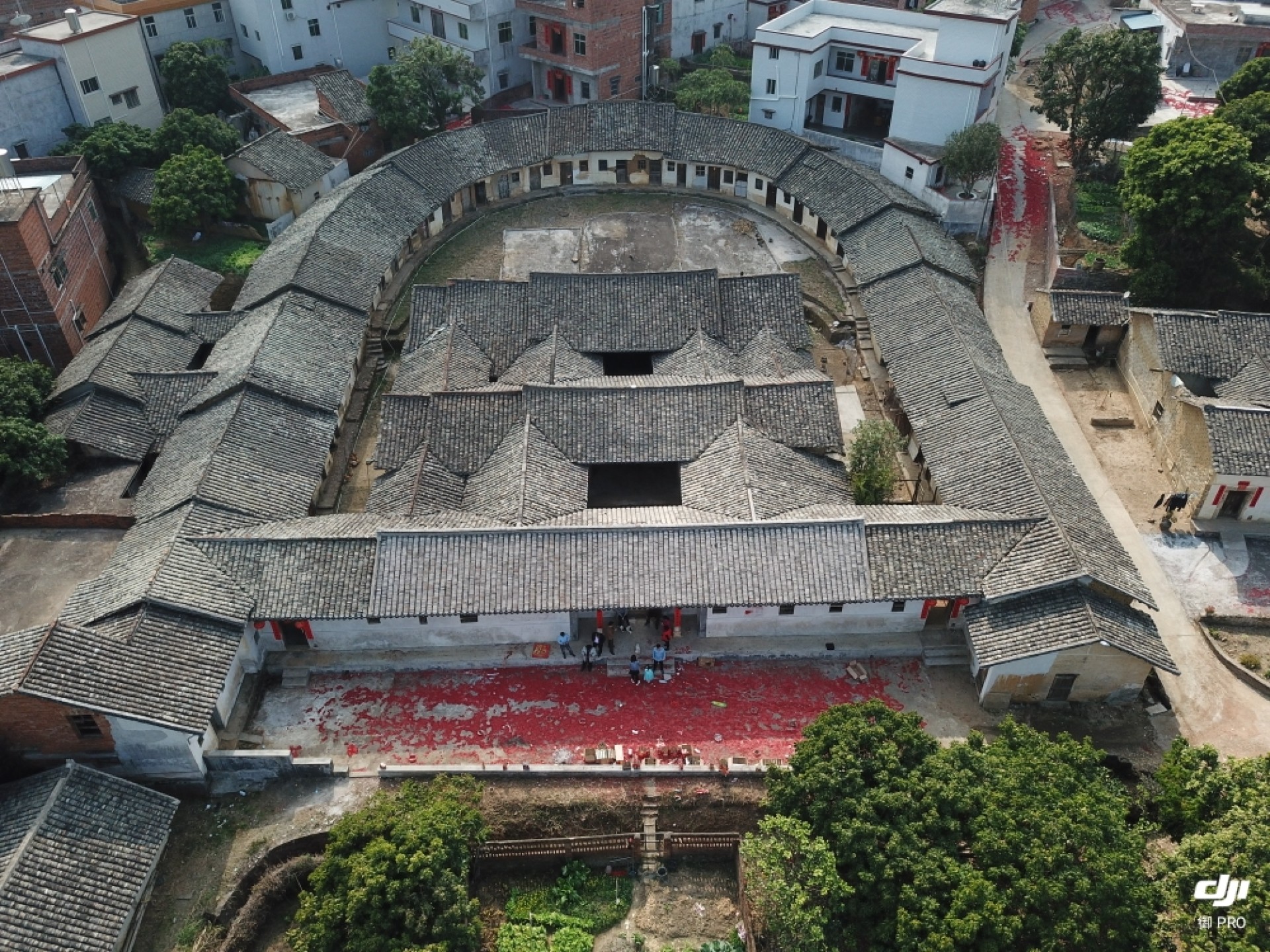 梅州客家围龙屋