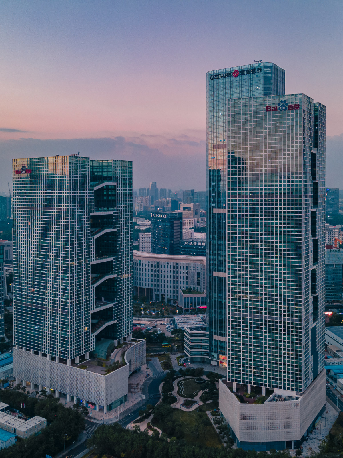 百度国际大厦 来自 zx.ing | 天空之城