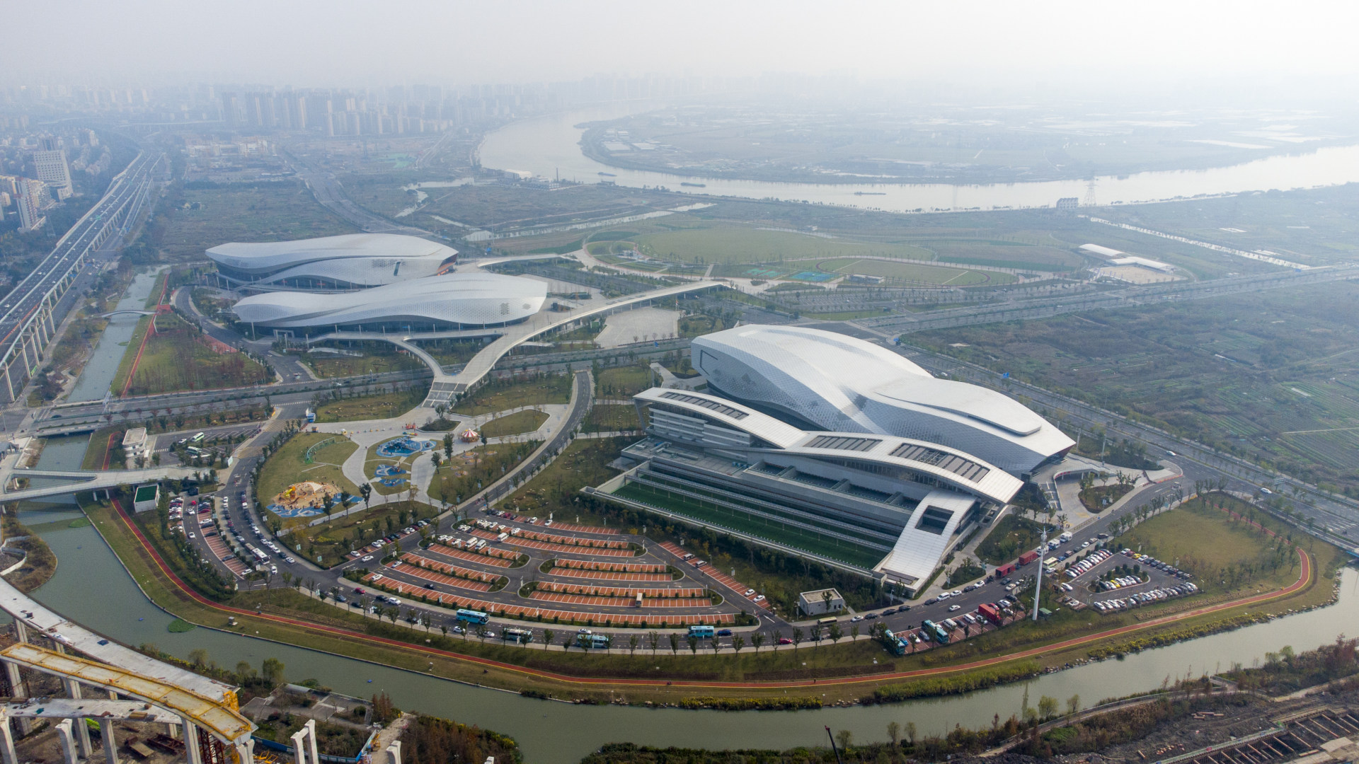 鸟瞰宁波奥体中心