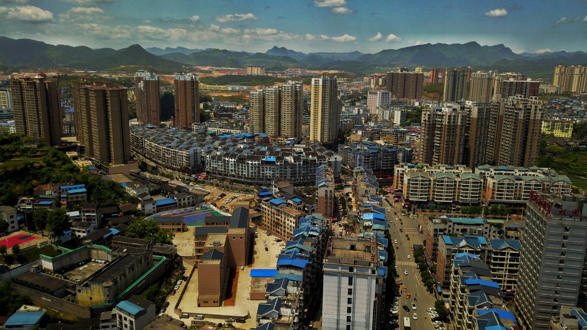 贵州松桃苗族自治县发展城镇新颜