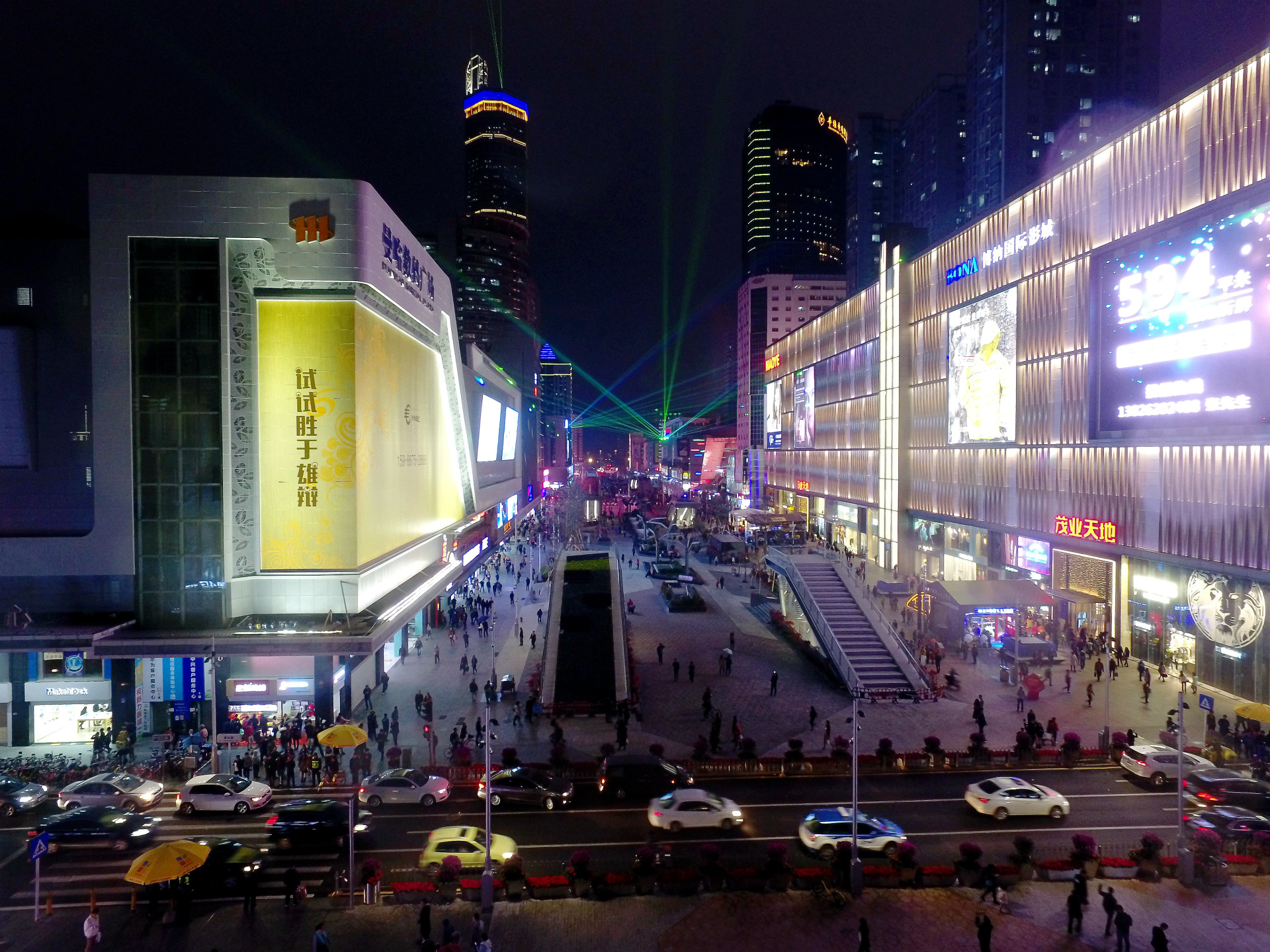 航拍深圳华强北开街夜景