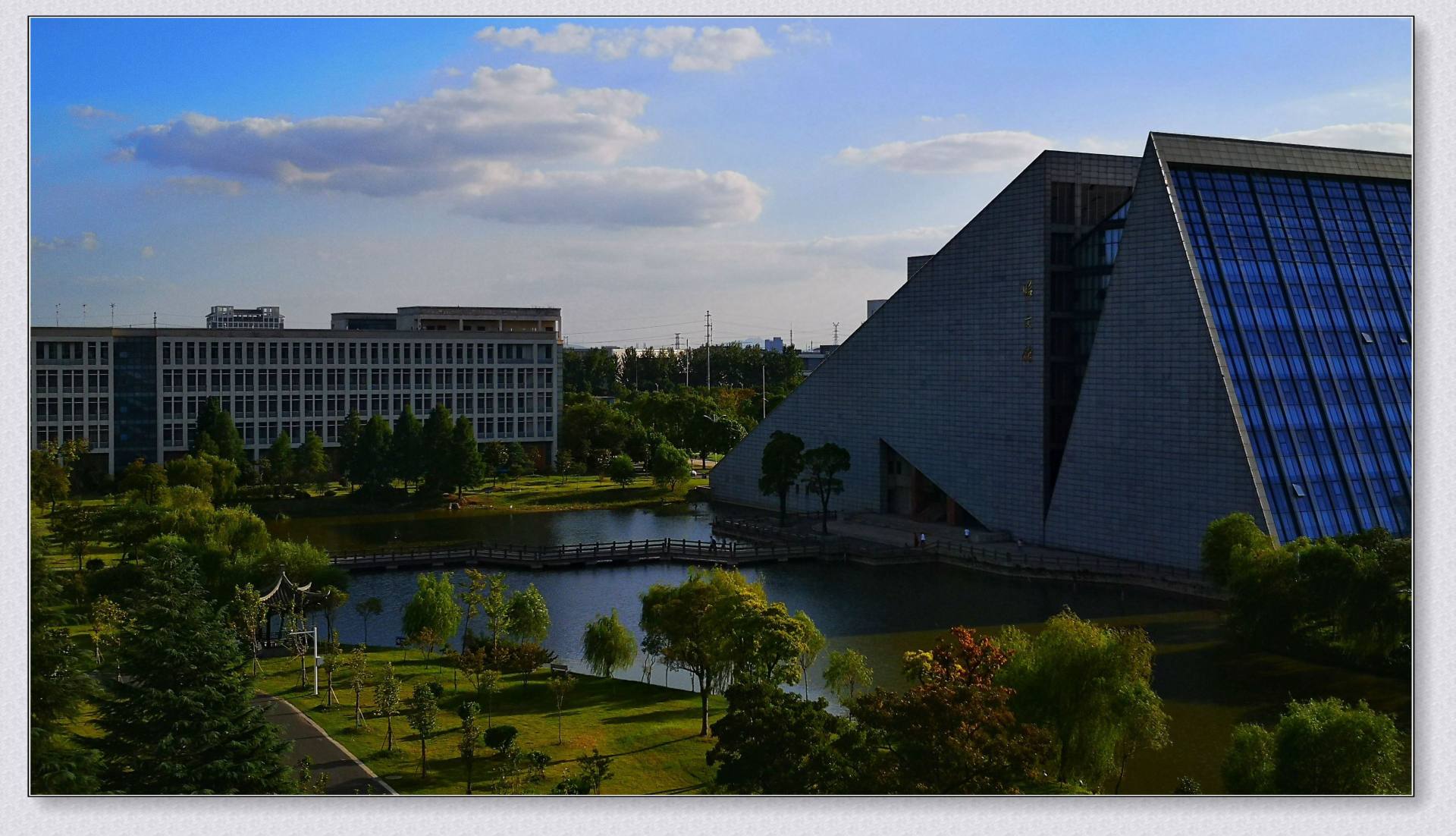 扬州大学扬子津校区