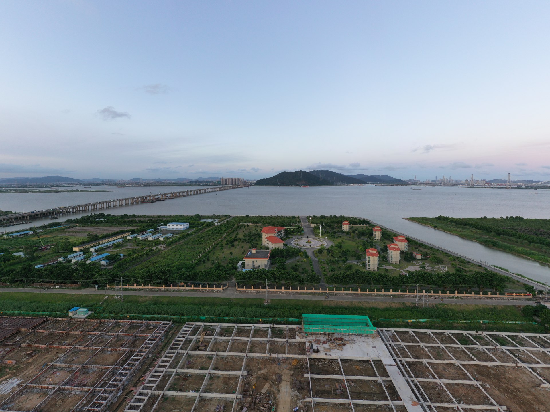 珠海市鹤洲北日落