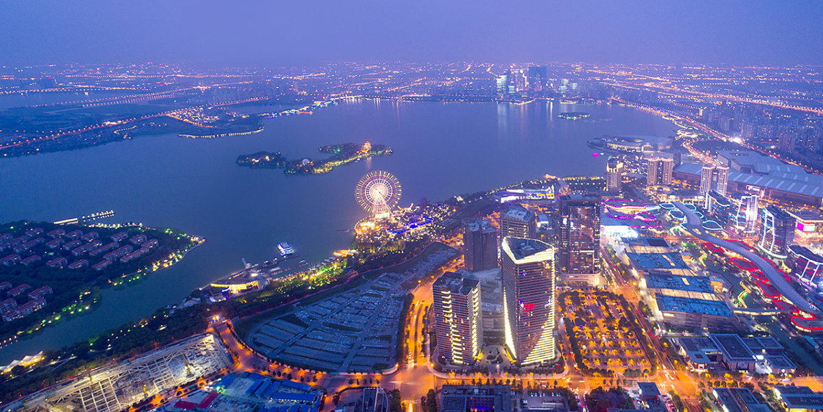金鸡湖全景.jpg