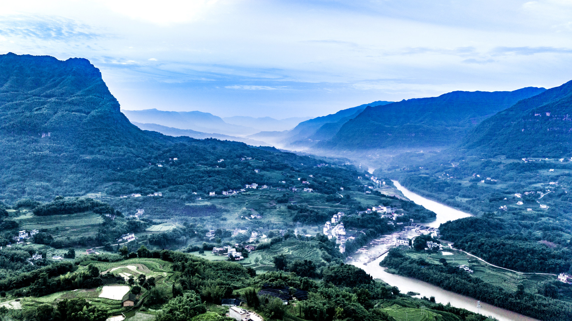 绿水青山就是金山银山