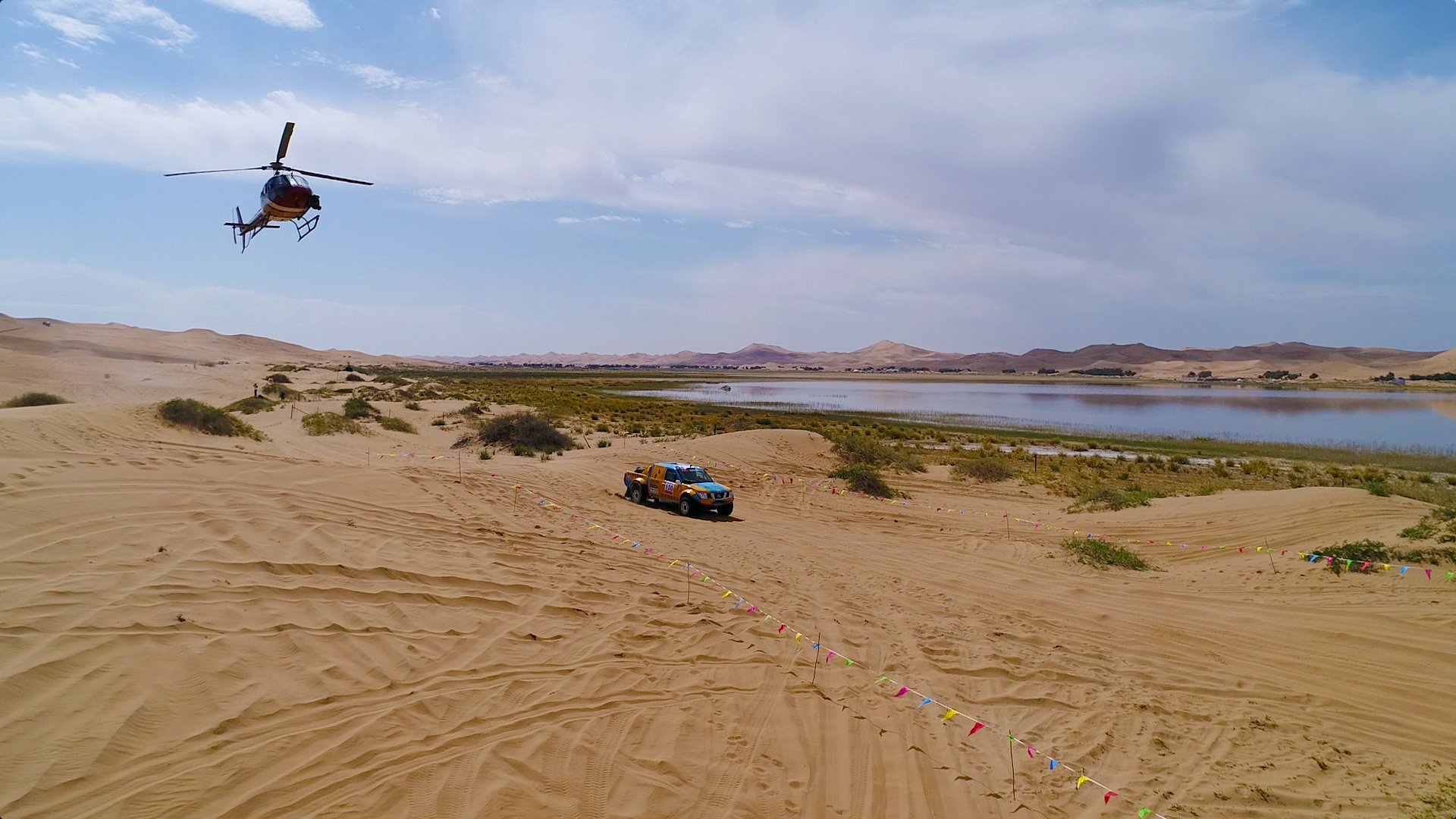 沙漠之路 来自 晟烨航拍～冯武龙～17737373602 | 天空之城