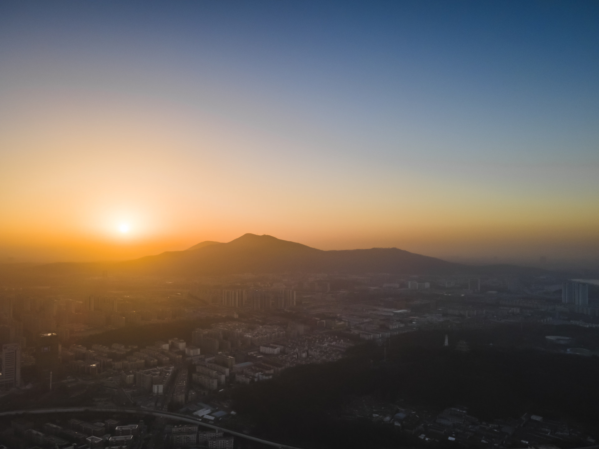 南京紫金山日出