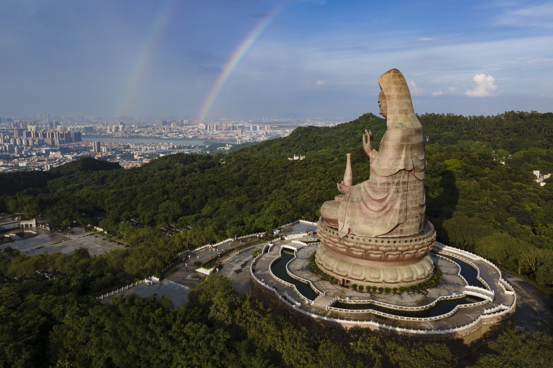 西樵山南海观音