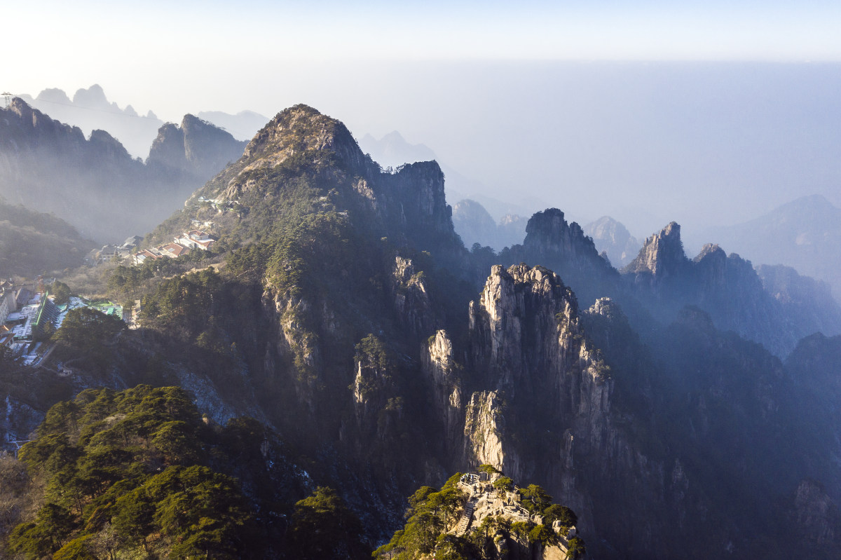 陶山福山峦雄奇黄山的特色.
