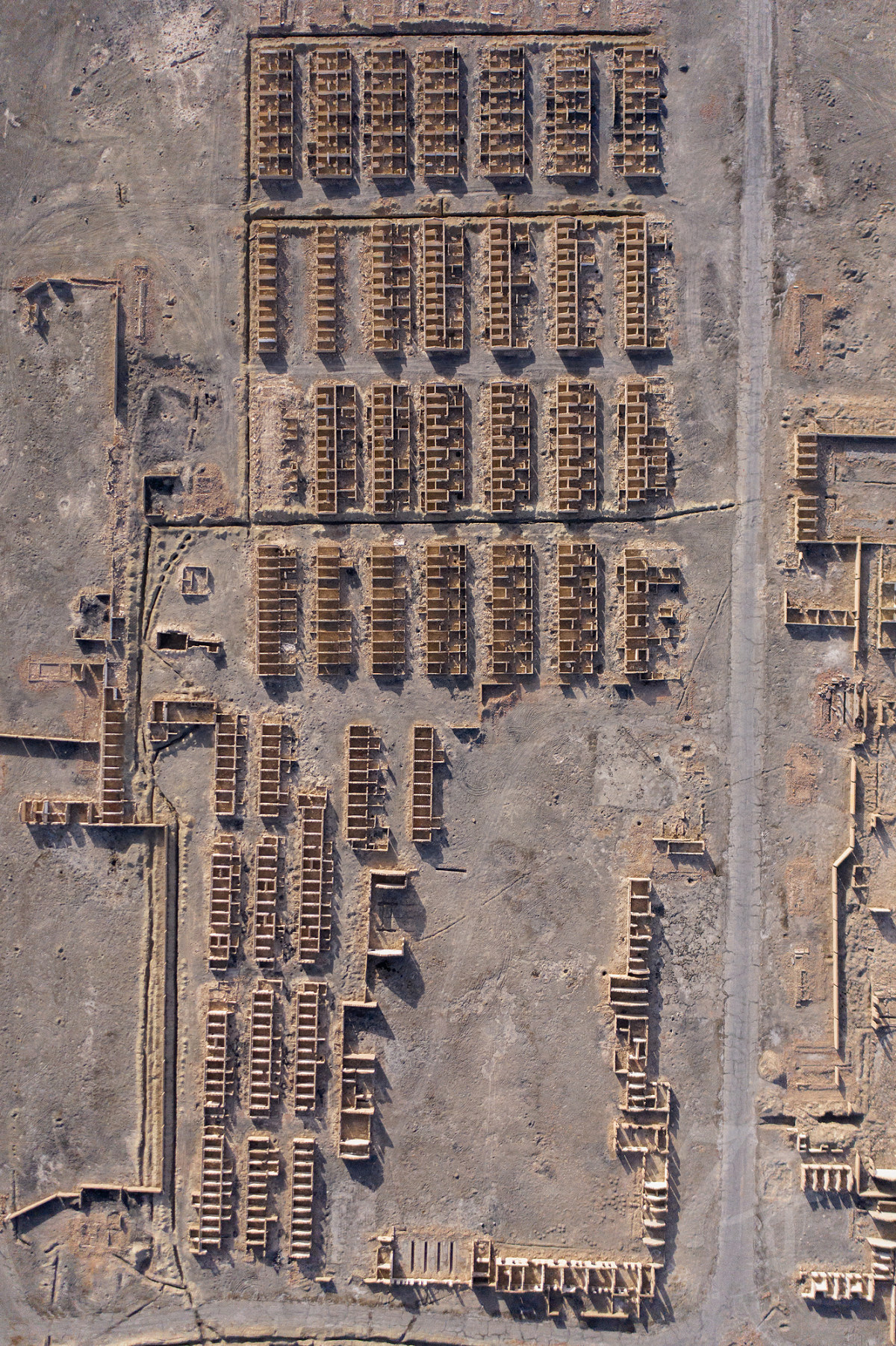 五号石油基地遗址by 你七哥 Skypixel