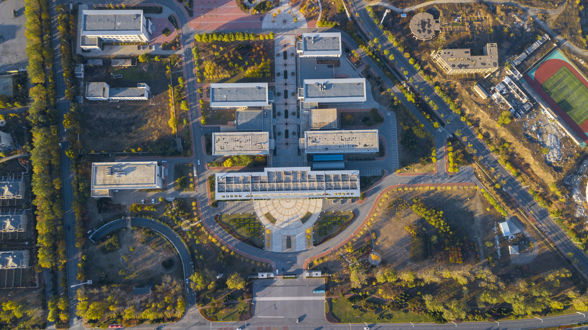 大連民族大學雙校區航拍