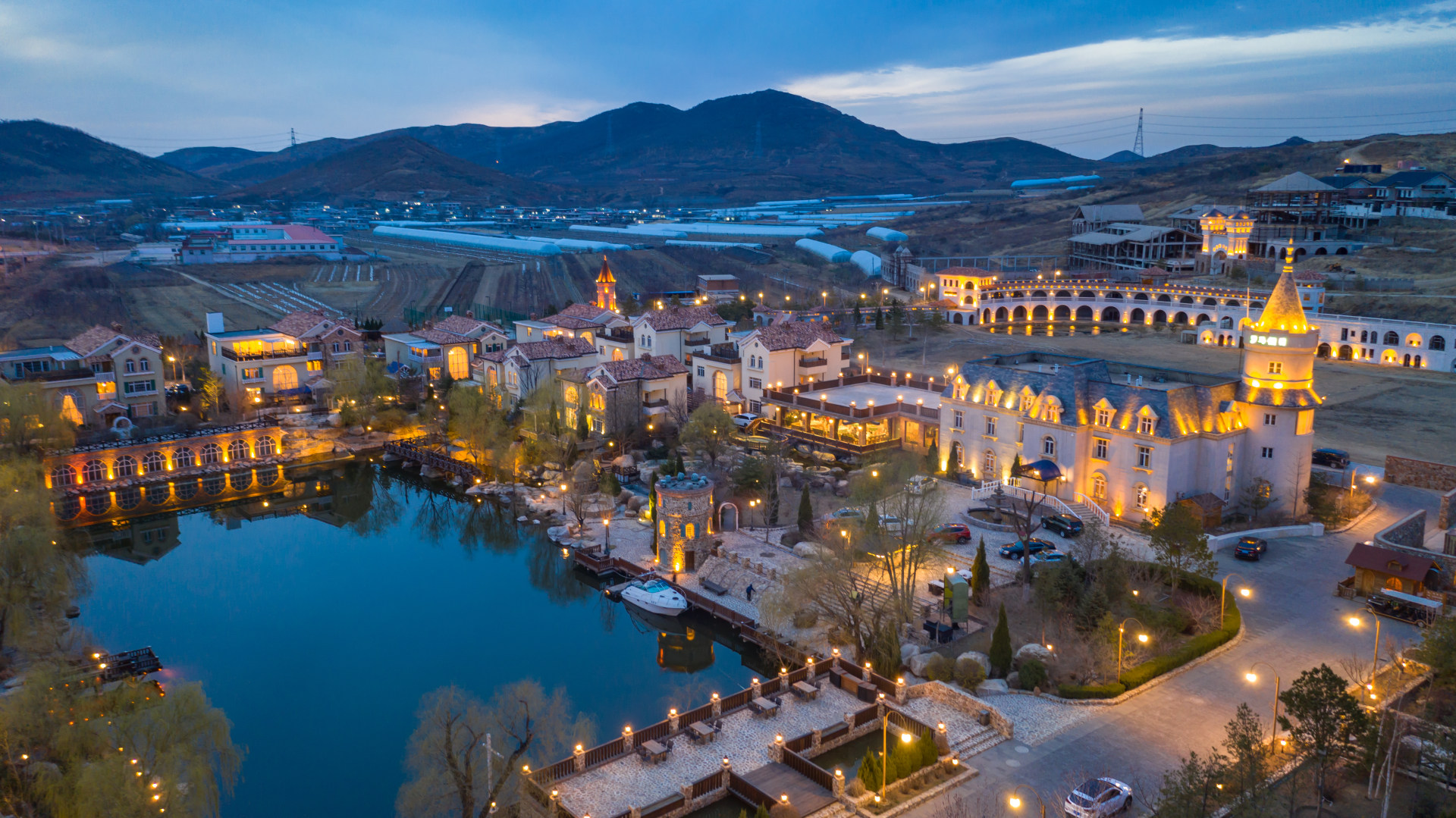 大连罗马假日温泉酒店