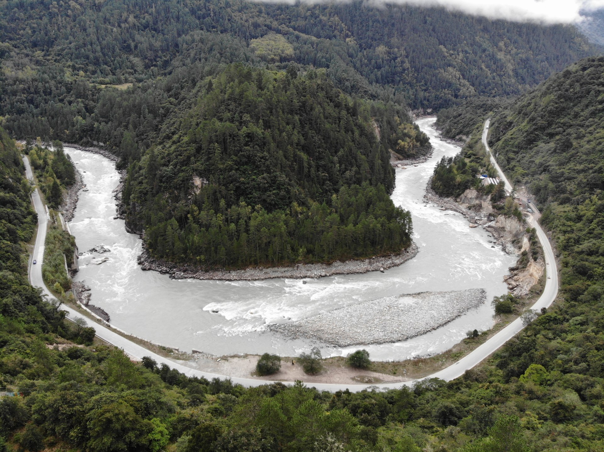 雅鲁藏布江大拐弯