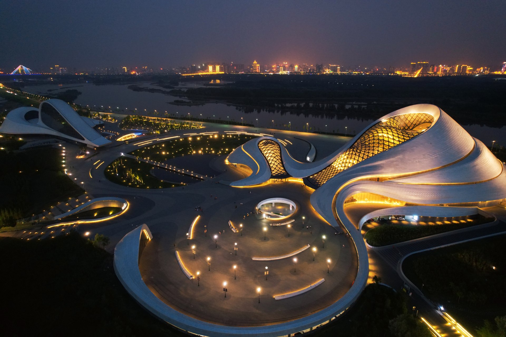 哈尔滨大剧院 来自 1c68b0c... | 天空之城