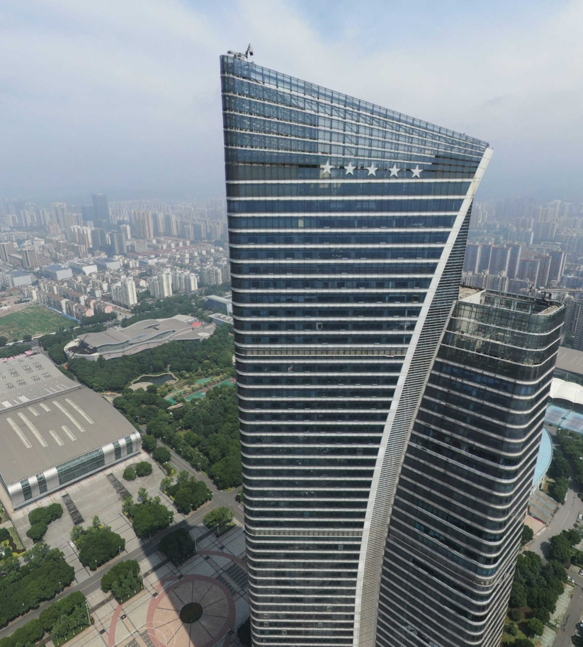 无锡市新体中心