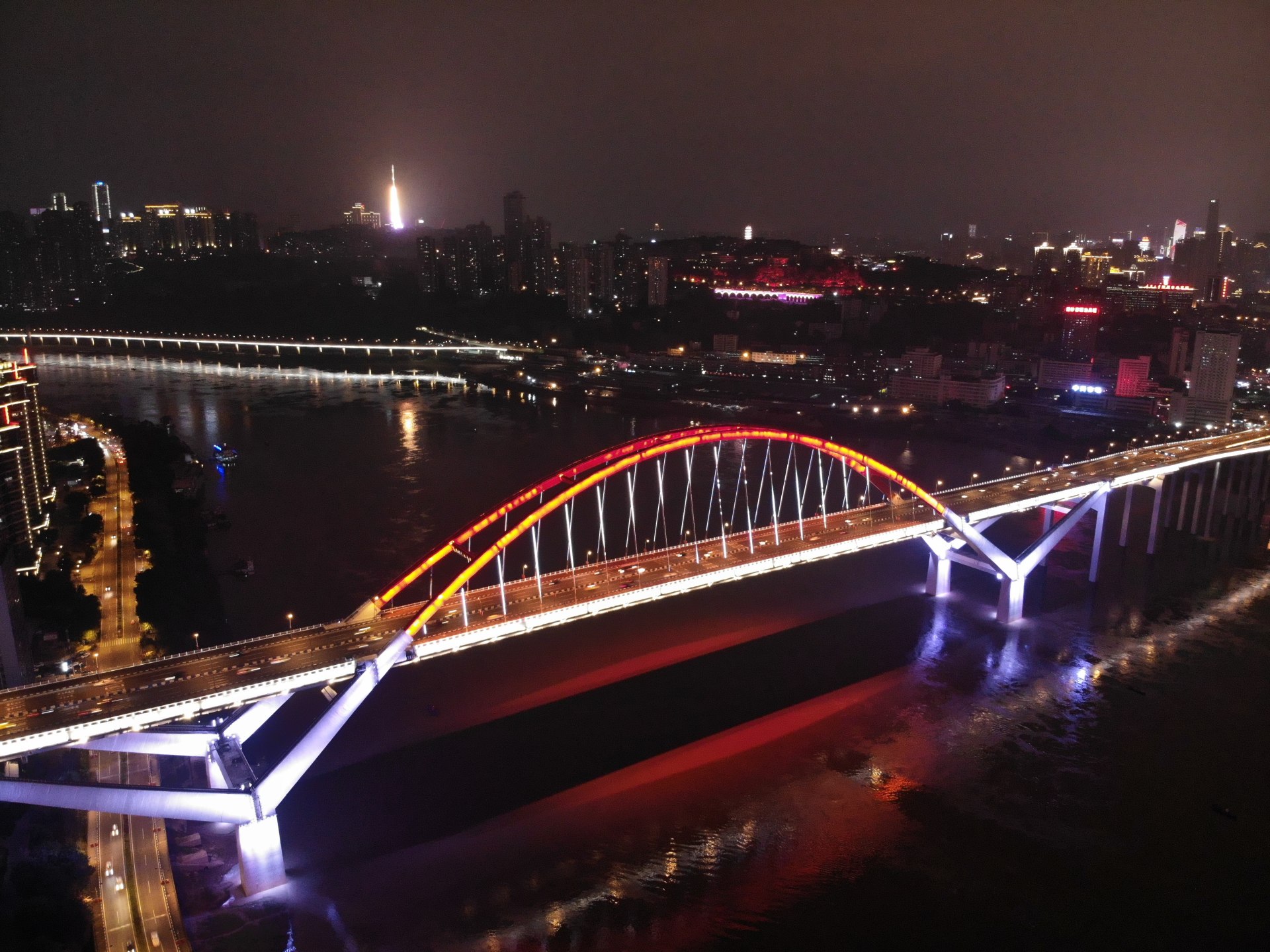 重庆菜园坝大桥夜景