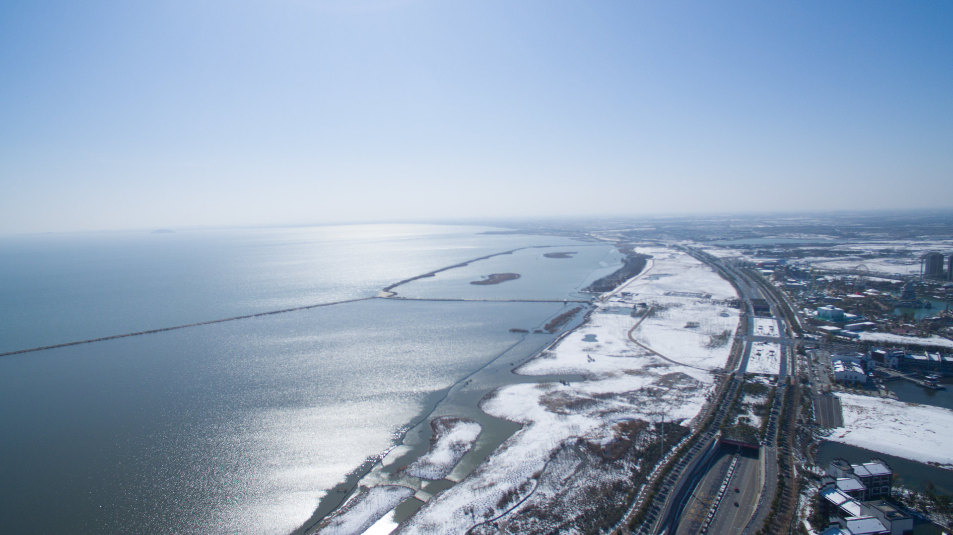 安徽合肥冬日巢湖岸