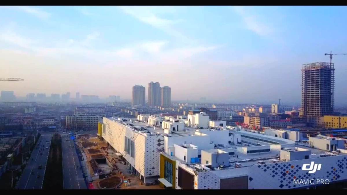 即将竣工的薛城万达广场航拍张龙