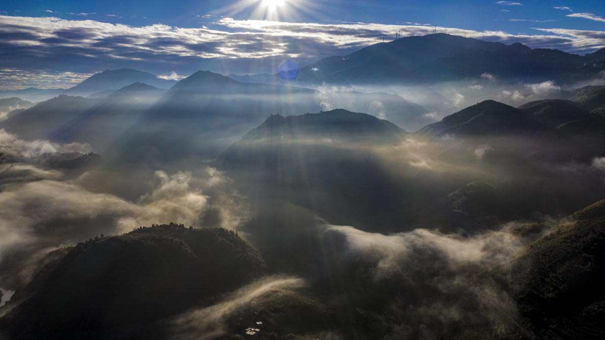 雲嶺晨曦