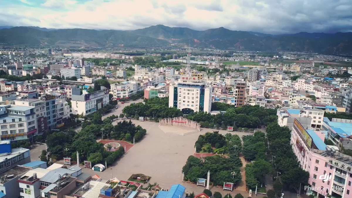 弥渡县花灯广场