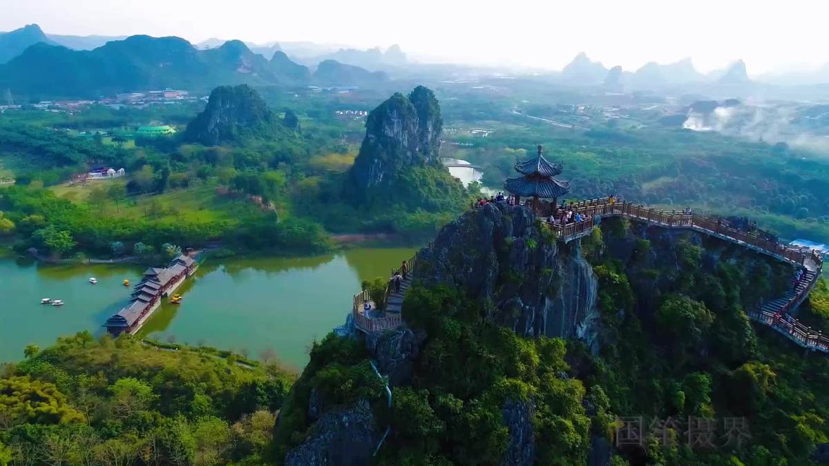 国笙摄界花山仙景航拍南宁花花大世界花山风光