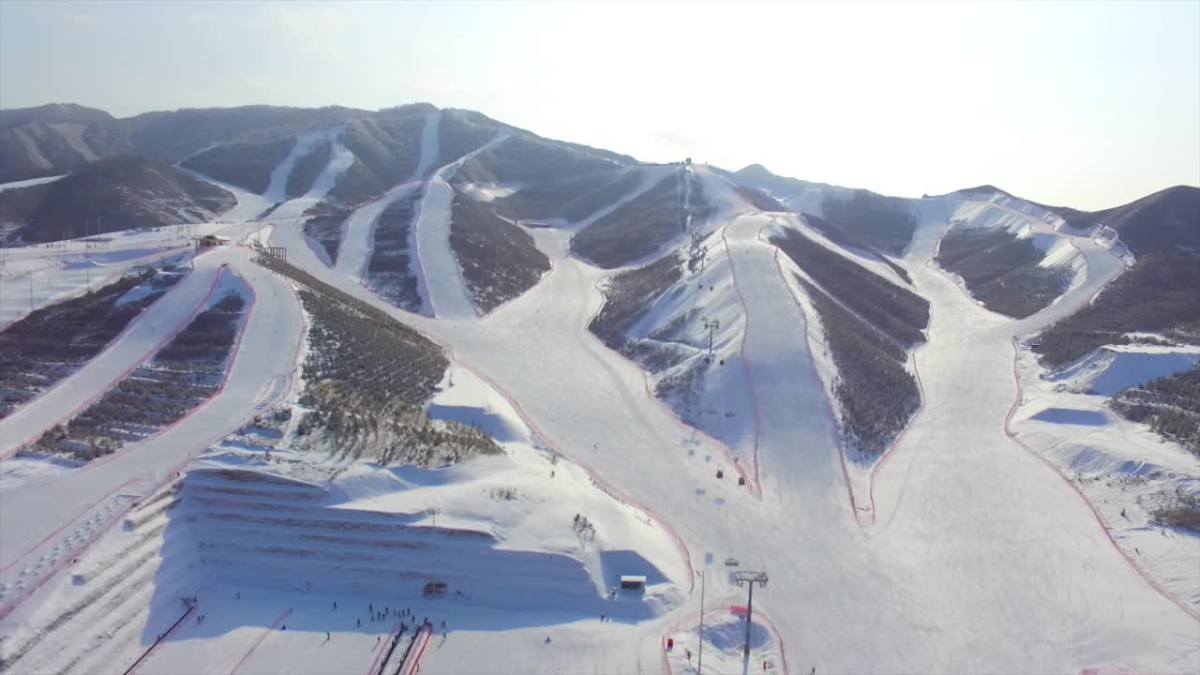 上帝视角-崇礼富龙滑雪场 来自 赵航 天空之城