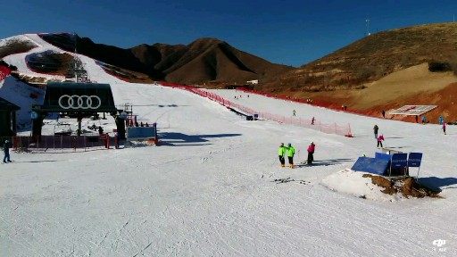 涞源七山滑雪场酒店图片