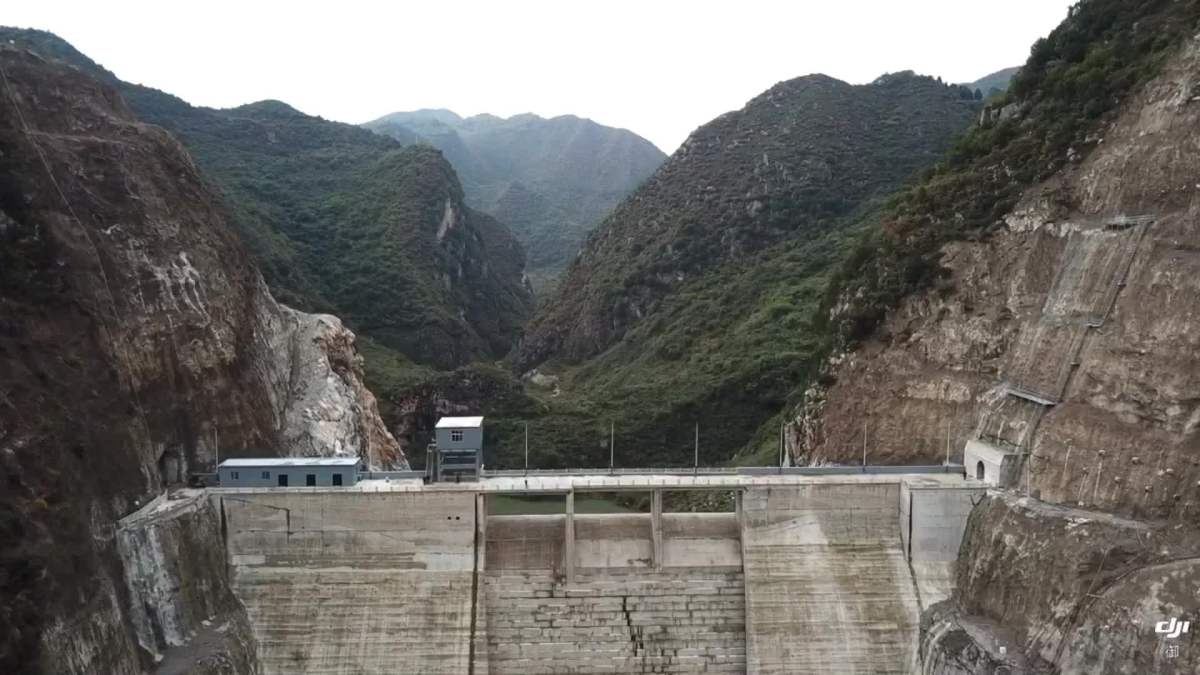 磨坝峡水库大坝