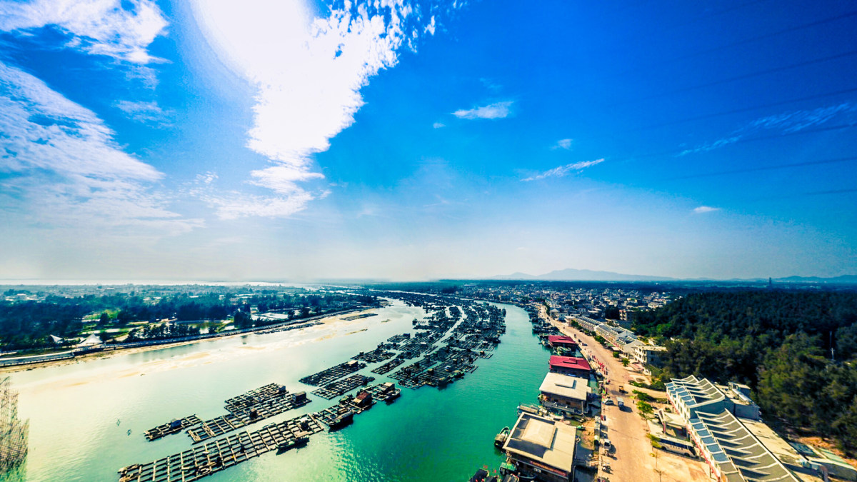 20180320 航拍万宁港北港渔船