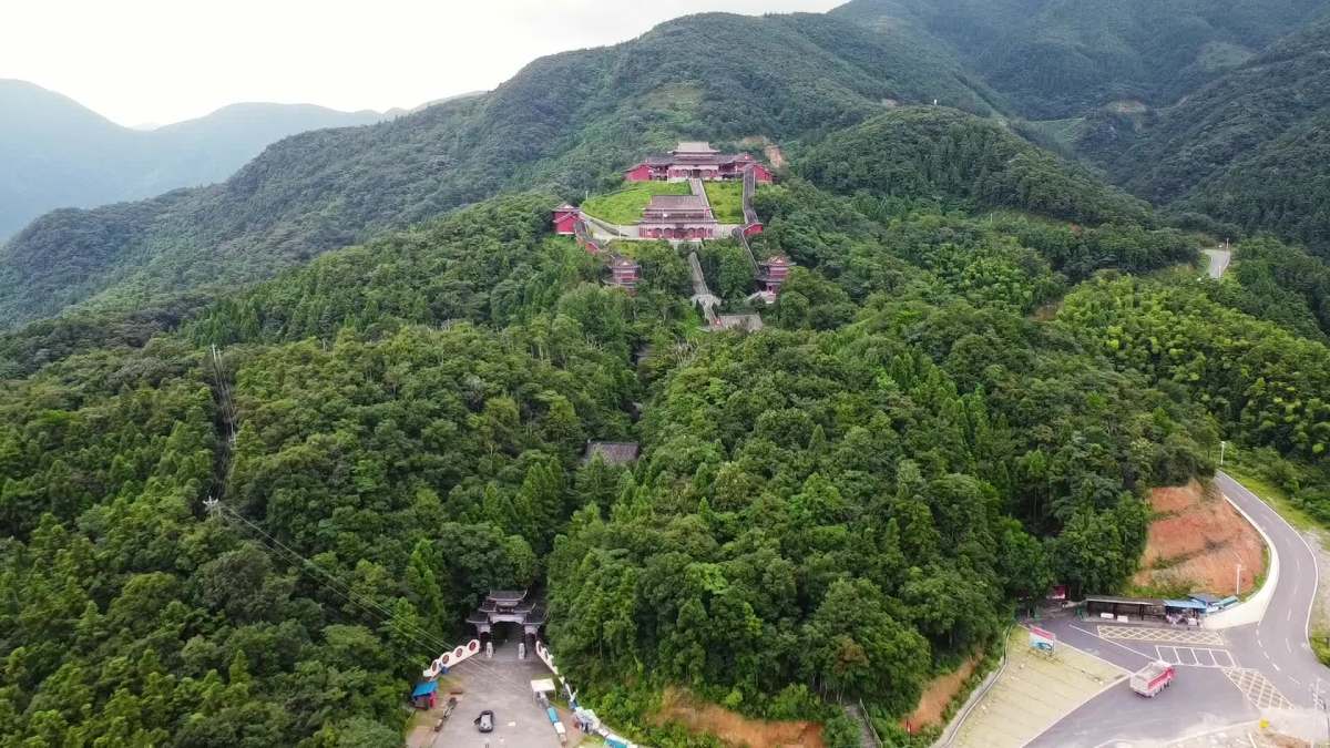 水头熊山风景区图片