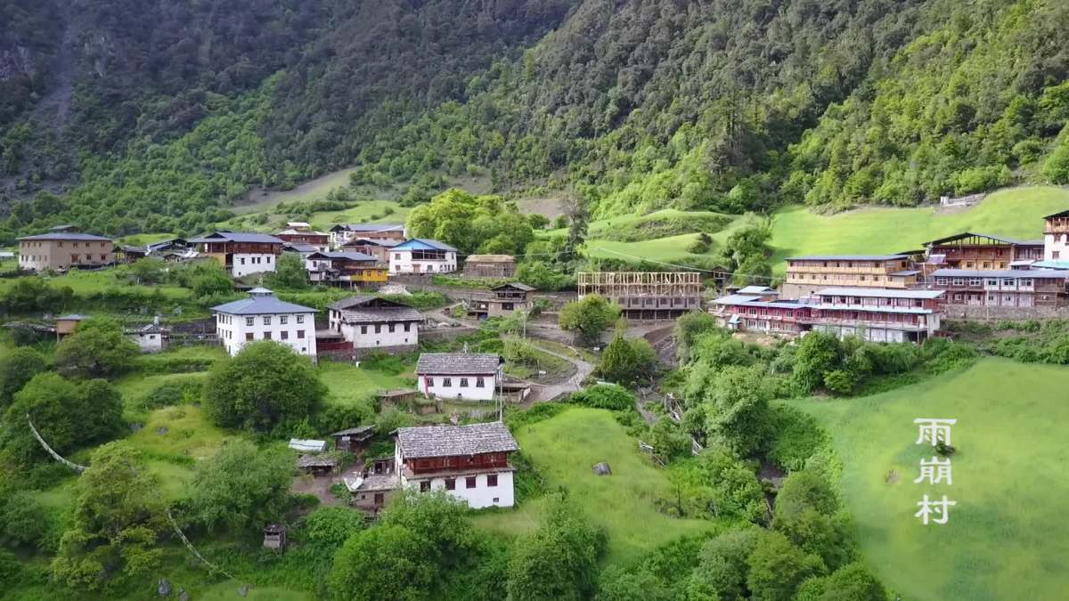 徒步行走 航拍云南雨崩村 冰湖 神瀑by 高杨 Skypixel